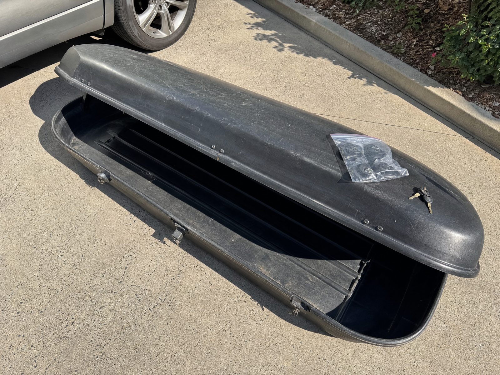 Car roof box 400L
