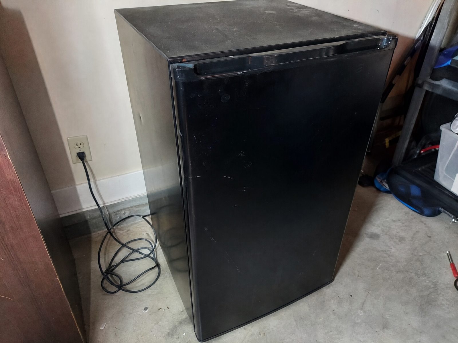Bar fridge